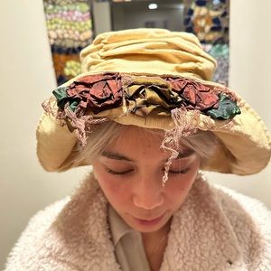 Vintage Gatsby Linen Pale Yellow Floppy Hat With Flowers